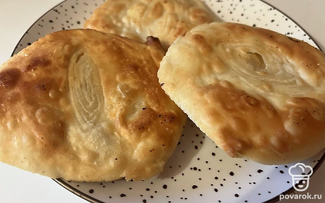 Хрустящие булочки из слоенного теста — Рецепт с фото