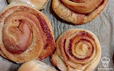 Выпекайте до готовности при температуре 180 градусов. 