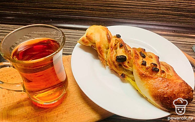 Подавайте теплыми, со свежезаваренным черным чаем. Приятного аппетита!