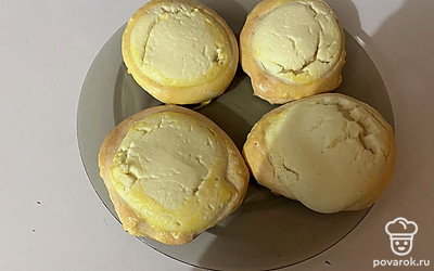 Подавайте к столу с горячим чаем. 