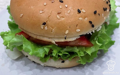 Подавайте со сладким чаем или газировкой.