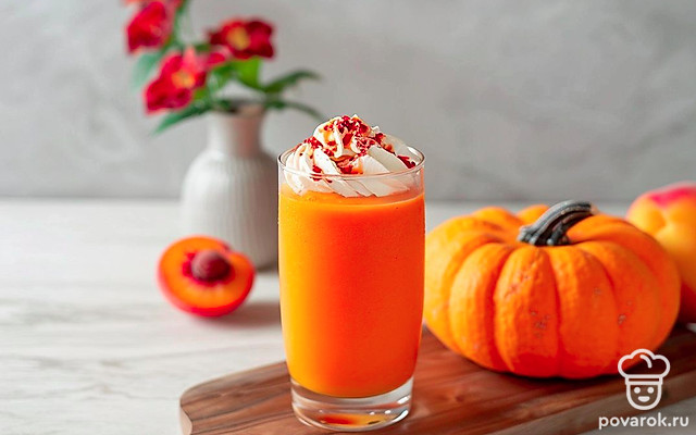 Освежающий тыквенный сок с мякотью персика — Рецепт с фото