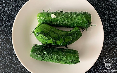 Огурцы готовы.