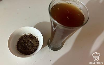 Подавайте чай к столу горячим. 