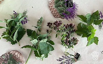 Собрать свежие листья, помыть. Или можно использовать сушеные.