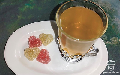 Чай хорош в холодном и горячем виде, прекрасно сочетается со сладостями и домашней выпечкой.