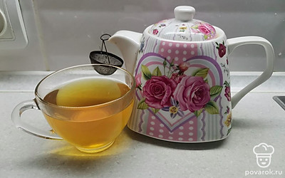 Теперь холодными зимними вечерами можно наслаждаться ароматным летним чаем. Приятного чаепития! 