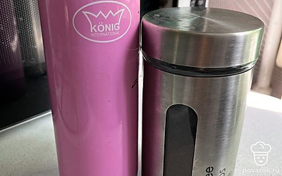 Заварите кофе в термосе, чашке или френч-прессе.