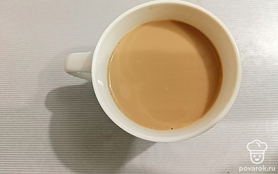 Кофе всегда получается вкусным и насыщенным. Но если он получился слишком крепким, всегда можно добавить молоко.