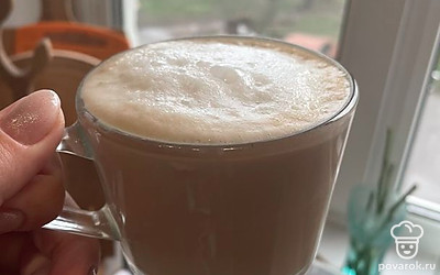 Вот такое вкусное домашнее капучино получается. Приятного завтрака!