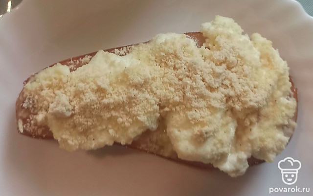 Запеченная груша с орехами и рикоттой — Рецепт с фото