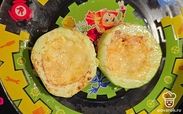 Кабачки с сыром и майонезом — Рецепт с фото