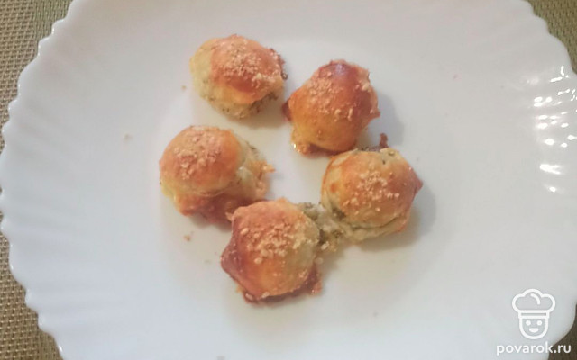 Закусочные шарики с зеленью и сыром — Рецепт с фото
