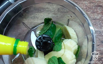 После добавить лимонный сок. 