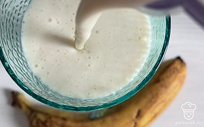 Подавать в красивых стаканах.