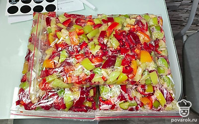 При готовке перец добавляйте в любимые блюда. 