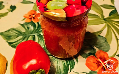 Храните банки в прохладном месте. Зимой подавайте лечо в качестве овощной закуски.