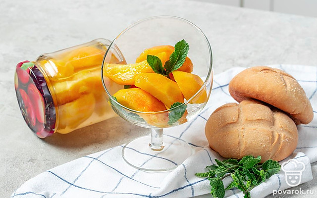 Персики в собственном соку на зиму — Рецепт с фото