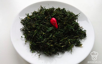 Сушенный укроп подойдет к любым блюдам.