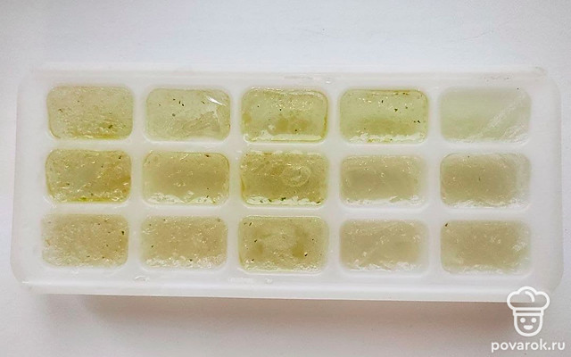 Кубики льда из настоя петрушки — Рецепт с фото