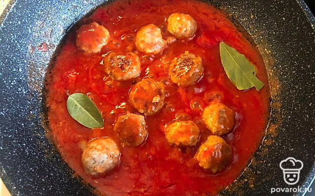 Фрикадельки в томатном соусе — Рецепт с фото