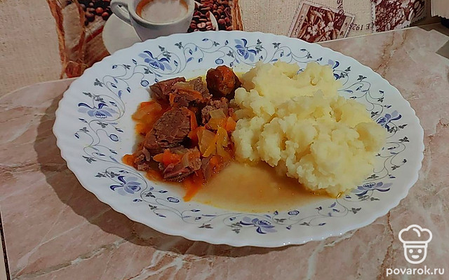 Мясная подливка с луком и морковью — Рецепт с фото