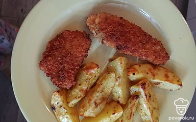 Замечательно сочетается с домашними стрипсами.