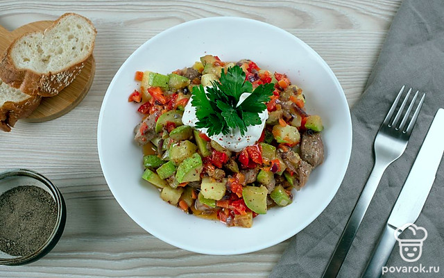 Рагу с индейкой, картошкой и кабачком — Рецепт с фото