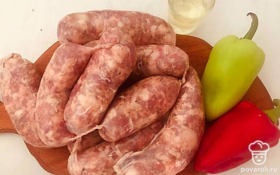 Промойте овощи под водой. Дайте им обсохнуть.