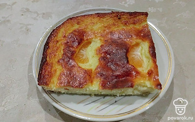 Творожник нарежьте, подайте к чаю или кофе.