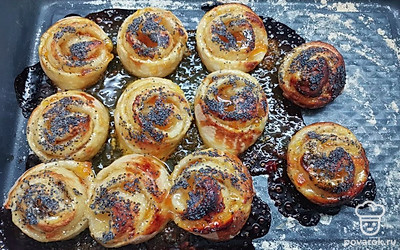 Выпекайте при 190 градусах до румяности. 