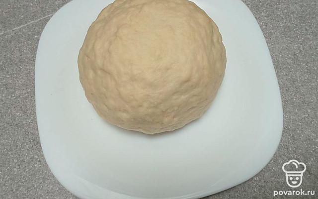 Тесто для пельменей, чебуреков и мантов — Рецепт с фото