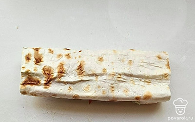 Сверните все рулетом. 