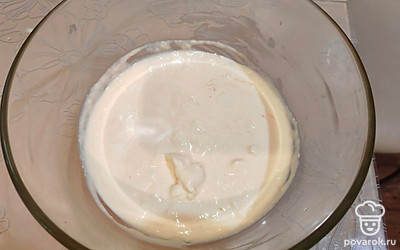 Перемешайте все ингридиенты до однородного состояния. 