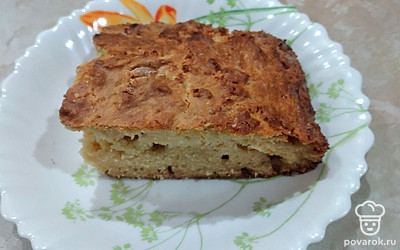 Остывший пирог подавайте к чаю или кофе.