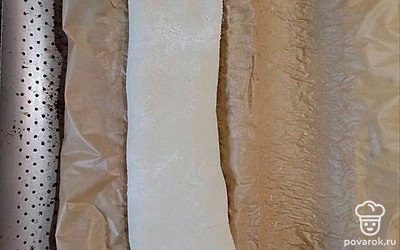 Сверните в рулет. 