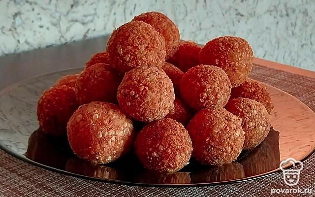 Сырные шарики в панировке — Рецепт с фото