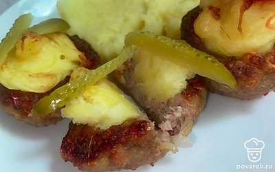 Украсьте блюдо при подаче чем угодно. Такие корзинки точно понравятся любому ребенку, ведь наполнение корзинок может быть любым. 