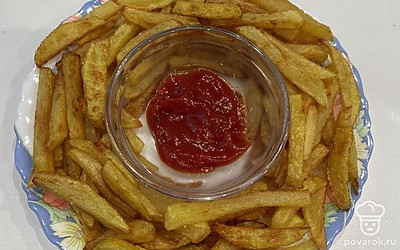 Подавайте вместе с кетчупом или соусом.