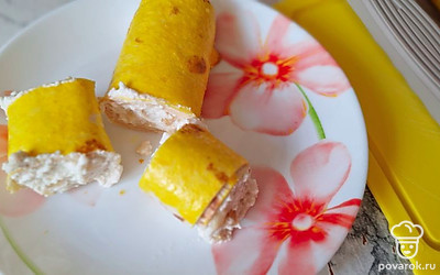 Отправьте заготовки в духовку на 15 минут при температуре 180 градусов. 