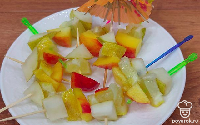 Канапе «Фруктовое» — Рецепт с фото