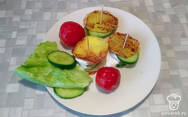 Канапе из жареной картошки — Рецепт с фото