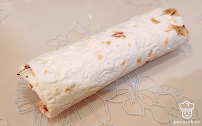 Сверните рулетом. 