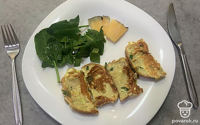 Гренки со шпинатом к завтраку — Рецепт с фото