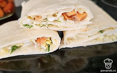 Разрежьте на кусочки.