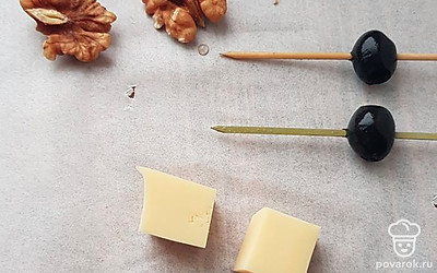 Готовим грецкий орех и маслины. 