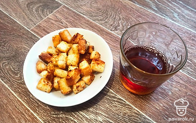Подавайте порционно с любимыми напитками.