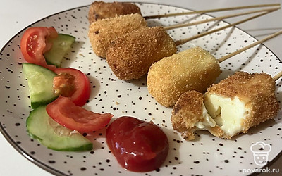 Подавайте к столу с вашим любимым соусом. 