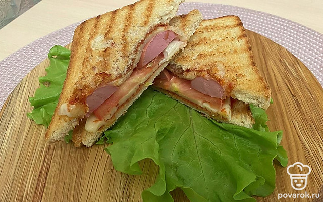 Сэндвич с сосисками гриль — Рецепт с фото