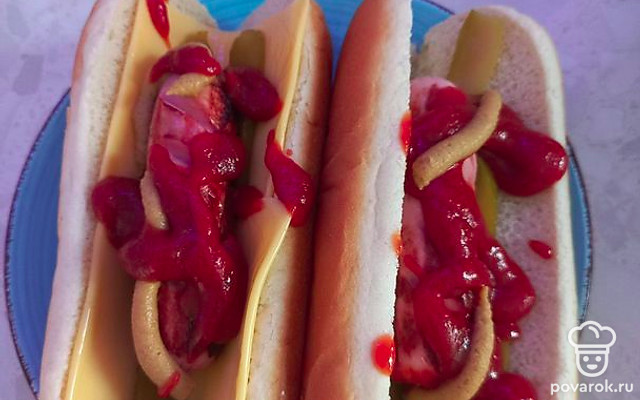Домашние хот-доги с солеными огурцами — Рецепт с фото
